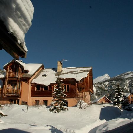 Le Leyrier Hameau Des Chazals Nevache Hautes Alpes Eksteriør bilde